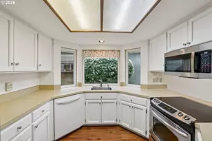 2261 NE 153rd Ave, Portland, OR 97230 - Photo 15