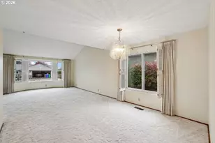 2261 NE 153rd Ave, Portland, OR 97230 - Photo 11