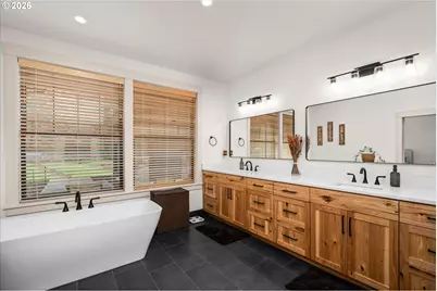 37640 Upper Camp Creek Rd, Springfield, OR 97478 - Photo 25