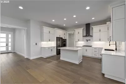 15225 SE Towers Ter, Milwaukie, OR 97267 - Photo 5