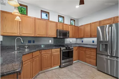 6293 NE Copper Beech Dr, Hillsboro, OR 97124 - Photo 13