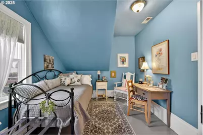 648 W Main St, Carlton, OR 97111 - Photo 31