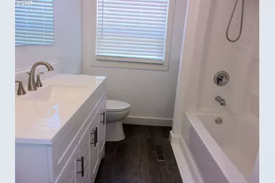 412 SW Fir St, Willamina, OR 97396 - Photo 11