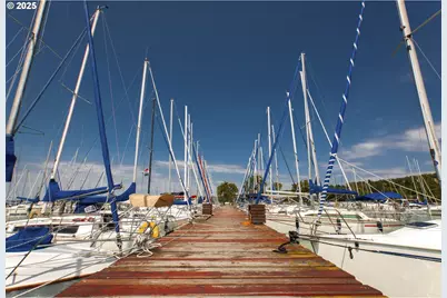 25220 Tanglewood Way, Veneta, OR 97487 - Photo 21