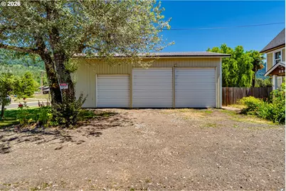 220 E Main St, Lowell, OR 97452 - Photo 3