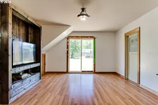 220 E Main St, Lowell, OR 97452 - Photo 15