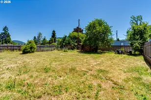 220 E Main St, Lowell, OR 97452 - Photo 37