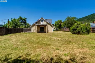 220 E Main St, Lowell, OR 97452 - Photo 35