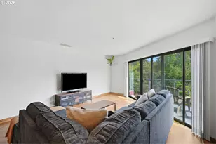 606 NW Naito Pkwy, Portland, OR 97209 - Photo 9