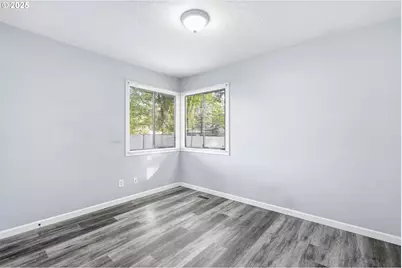 635 SE Walnut St, Hillsboro, OR 97123 - Photo 37