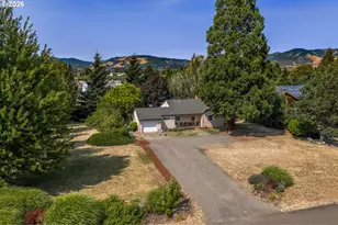 3200 Clemmons Dr, Hood River, OR 97031 - Photo 33