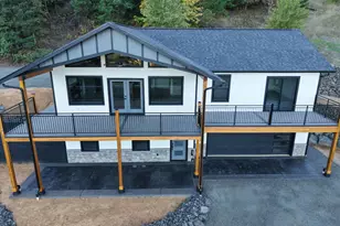 206 Wilene Ct, Roseburg, OR 97471 - Photo 3