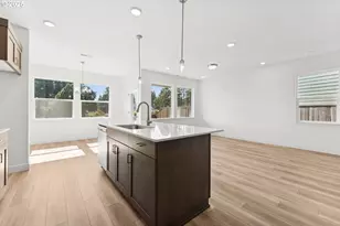 918 Rosebud Ct, Forest Grove, OR 97116 - Photo 13