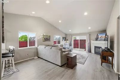 1371 Tirion Ave, Eugene, OR 97404 - Photo 5