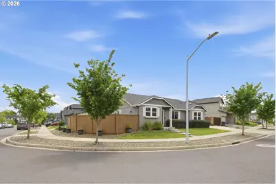 1371 Tirion Ave, Eugene, OR 97404 - Photo 39