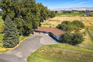 85327 Hwy 339, Milton-Freewater, OR 97862 - Photo 3