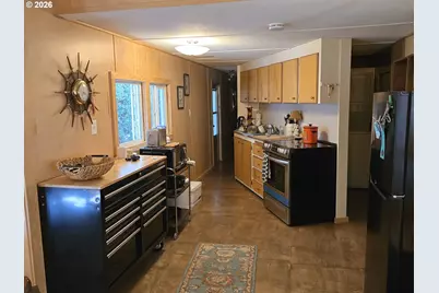 501 Division Ave #28, Eugene, OR 97404 - Photo 7