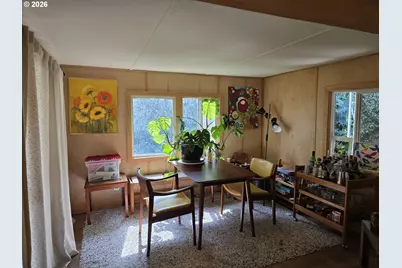 501 Division Ave #28, Eugene, OR 97404 - Photo 5