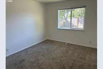 6087 Geyser Peak Pl, Eugene, OR 97402 - Photo 19