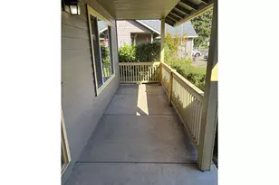 6087 Geyser Peak Pl, Eugene, OR 97402 - Photo 3