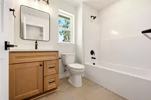 520 S Buxton St, Troutdale, OR 97060 - Photo 25