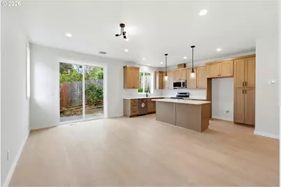520 S Buxton St, Troutdale, OR 97060 - Photo 5