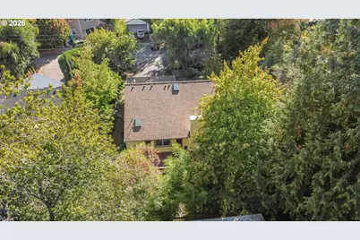 2439 SW Idaho St, Portland, OR 97239 - Photo 37