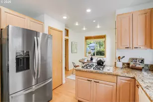 2439 SW Idaho St, Portland, OR 97239 - Photo 7