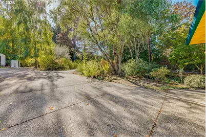 2439 SW Idaho St, Portland, OR 97239 - Photo 33