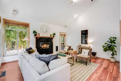 2439 SW Idaho St, Portland, OR 97239 - Photo 9