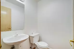 2439 SW Idaho St, Portland, OR 97239 - Photo 13
