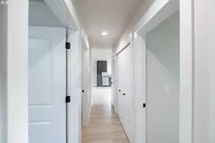 4410 Knotty Pne Ct, Sweet Home, OR 97386 - Photo 27