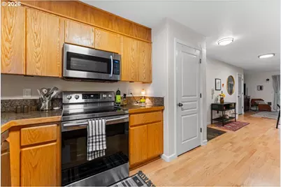 12014 SE Bush St #A, Portland, OR 97266 - Photo 7