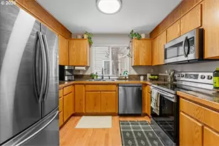 12014 SE Bush St, Portland, OR 97266 - Photo 5
