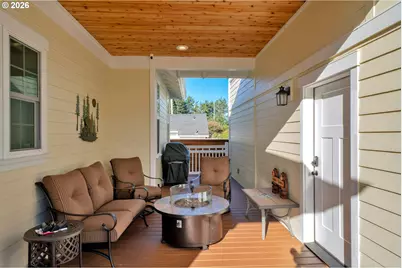 290 Harbor St, Florence, OR 97439 - Photo 27
