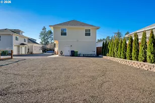 290 Harbor St, Florence, OR 97439 - Photo 31