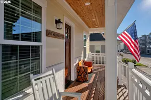 290 Harbor St, Florence, OR 97439 - Photo 5