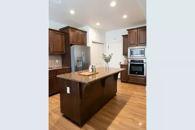 10724 SW London Ln, Wilsonville, OR 97070 - Photo 5