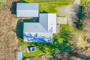 536 18th St, Myrtle Point, OR 97458 - Photo 5