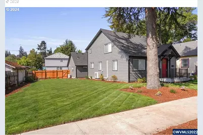 1117 6th St, Salem, OR 97304 - Photo 3