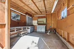3570 Ash St, North Bend, OR 97459 - Photo 35