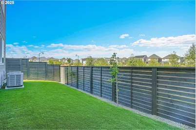 16473 NW Liberty St, Portland, OR 97229 - Photo 23