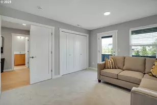 16473 NW Liberty St, Portland, OR 97229 - Photo 19