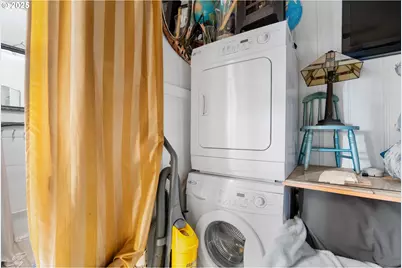 710 Highline Dr, Hood River, OR 97031 - Photo 19