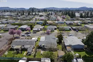 538 Lochaven Ave, Springfield, OR 97477 - Photo 33