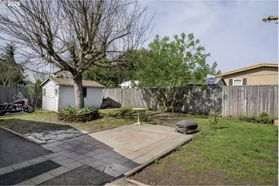 538 Lochaven Ave, Springfield, OR 97477 - Photo 33