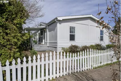 538 Lochaven Ave, Springfield, OR 97477 - Photo 5