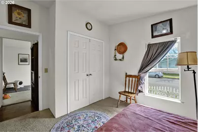 538 Lochaven Ave, Springfield, OR 97477 - Photo 21