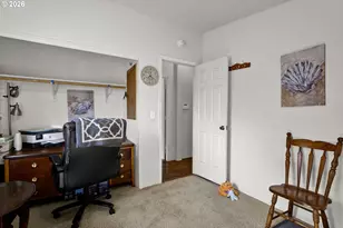 538 Lochaven Ave, Springfield, OR 97477 - Photo 29