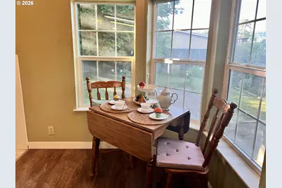 538 Lochaven Ave, Springfield, OR 97477 - Photo 15